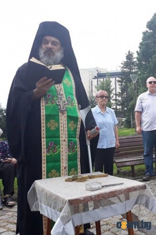 РАЗВАЛЯ МАГИИ - ПРАВОСЛАВЕН СВЕЩЕНИК