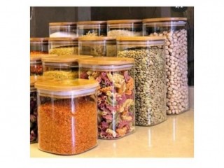 Квадратни стъклени буркани с дървени капачки