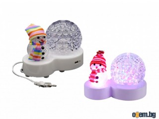 Коледна LED лампа сфера с коледна фигура на Снежен човек и многоцветна светлина.