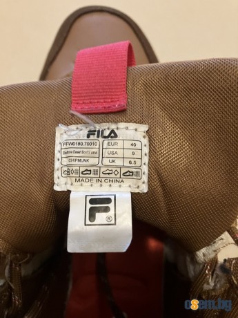 Ефектни спортни обувки от дамска серия - FILA Desert Boot
