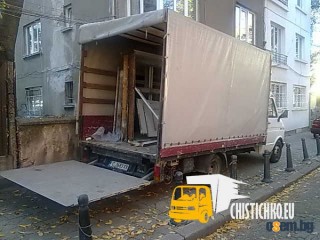 Чистене на мазета и тавани от ненужни отпадъци в София